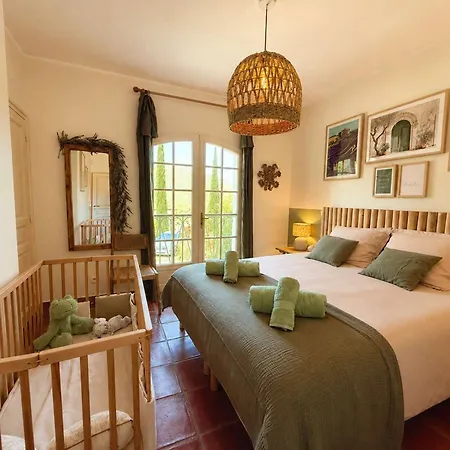 Nyaraló Vue Mer, 14 Pers. - Fr-1-900-7 Le Lavandou