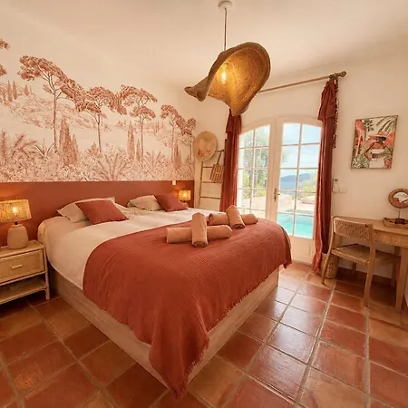Vakantiehuis Vue Mer, 14 Pers. - Fr-1-900-7 Le Lavandou