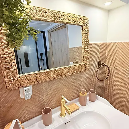 Vue Mer, 14 Pers. - Fr-1-900-7 Holiday home Le Lavandou
